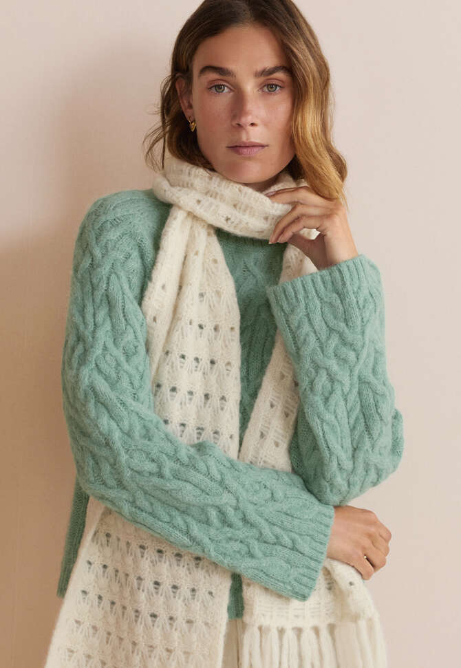 Crochet-stitch scarf, Ecru, completeTheLook