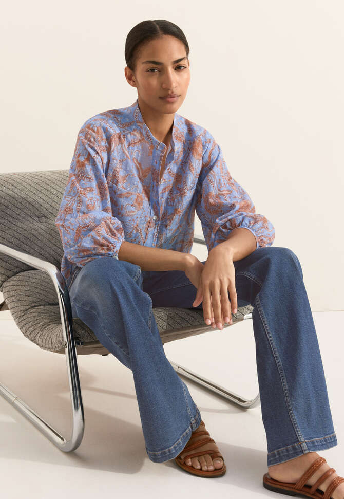 Collarless printed blouse, Periwinkle tan, completeTheLook