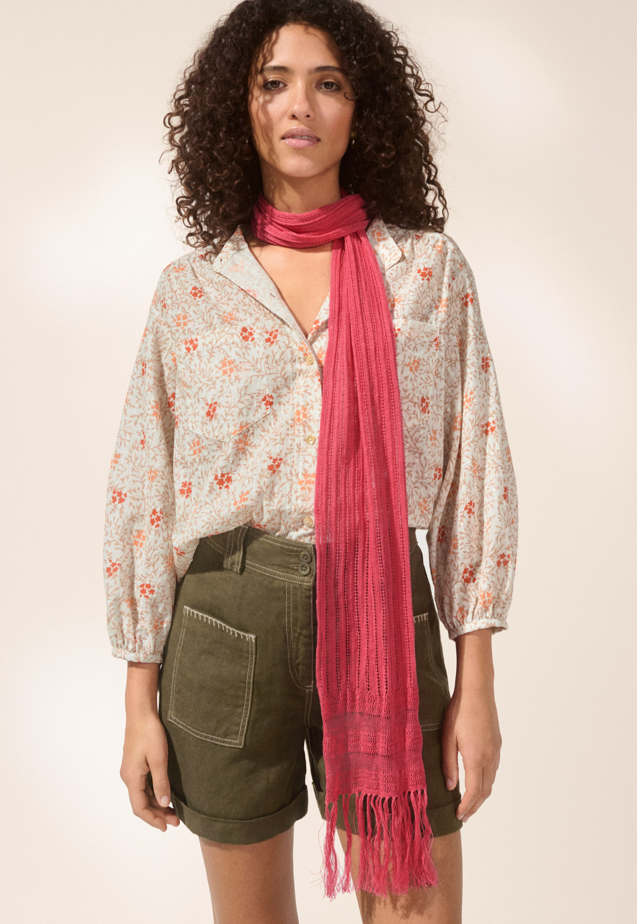Collarless printed blouse