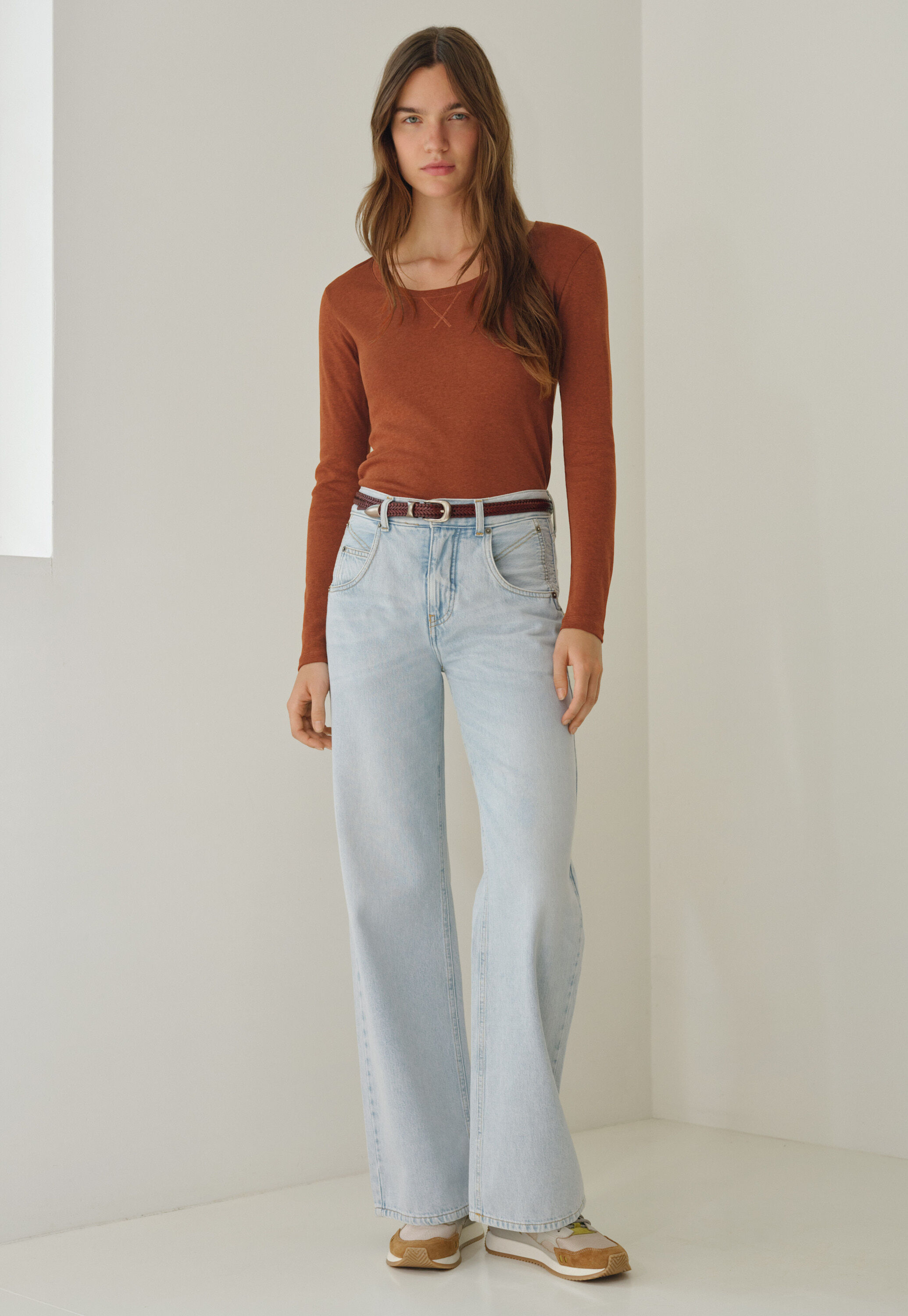 Tie-front cord top
