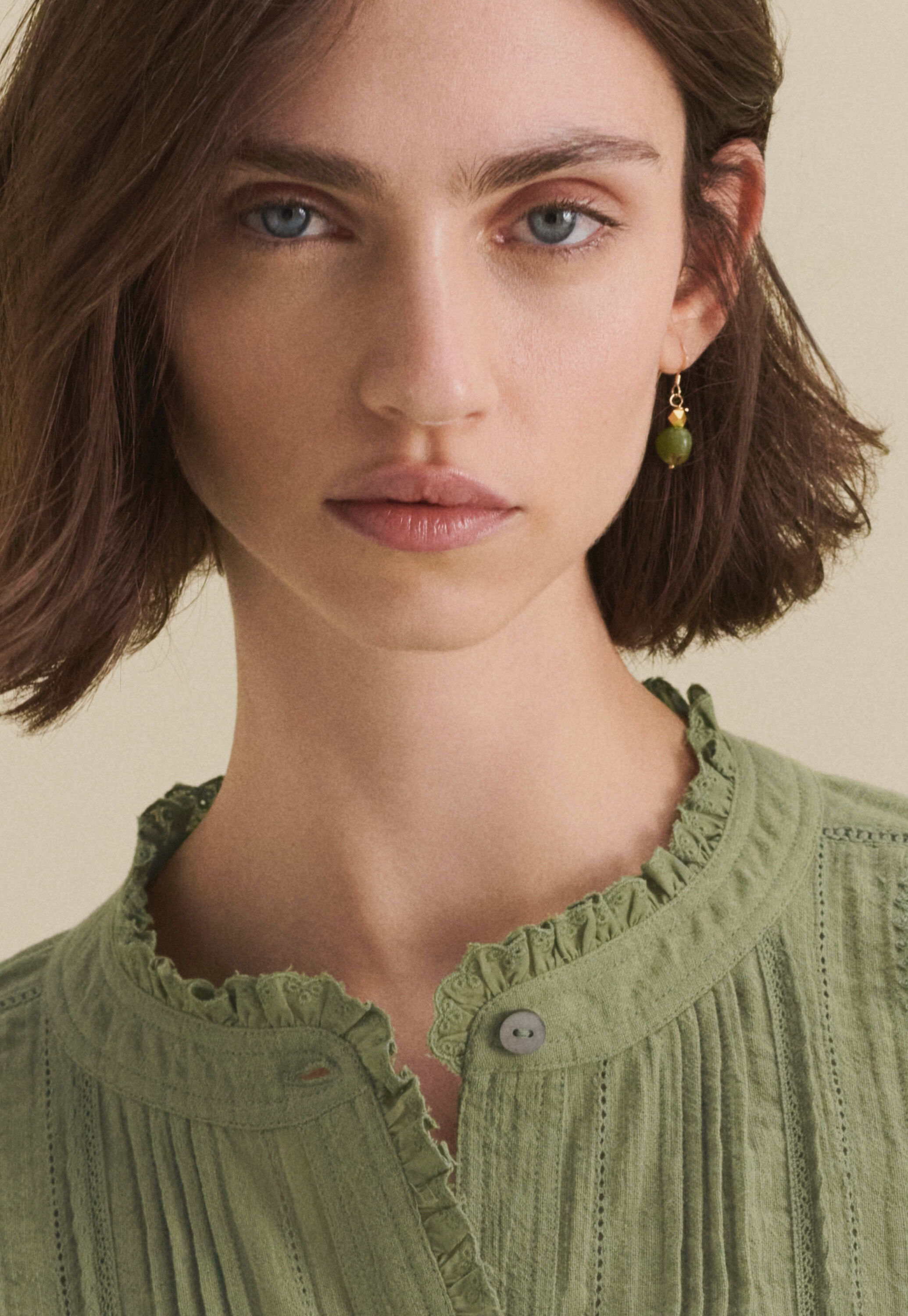 Drop earrings