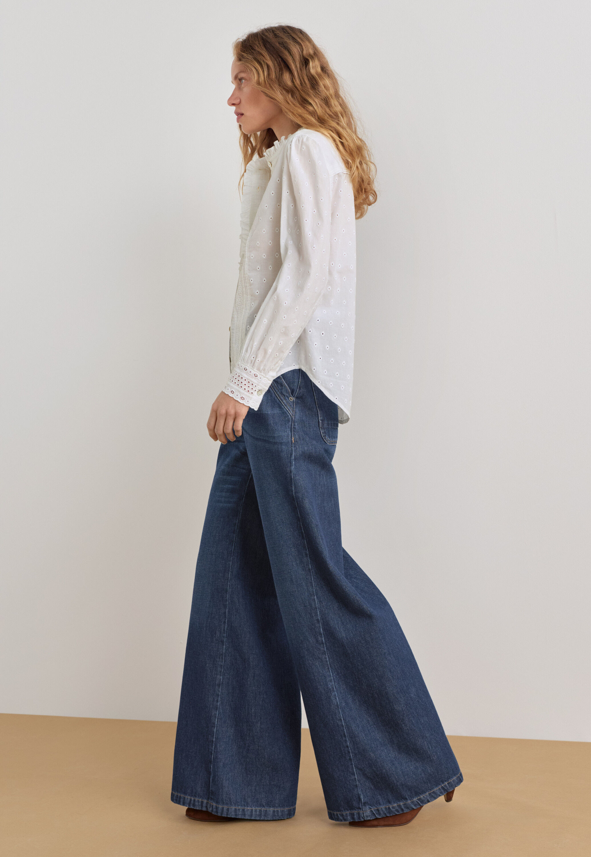 Tie-front cord top