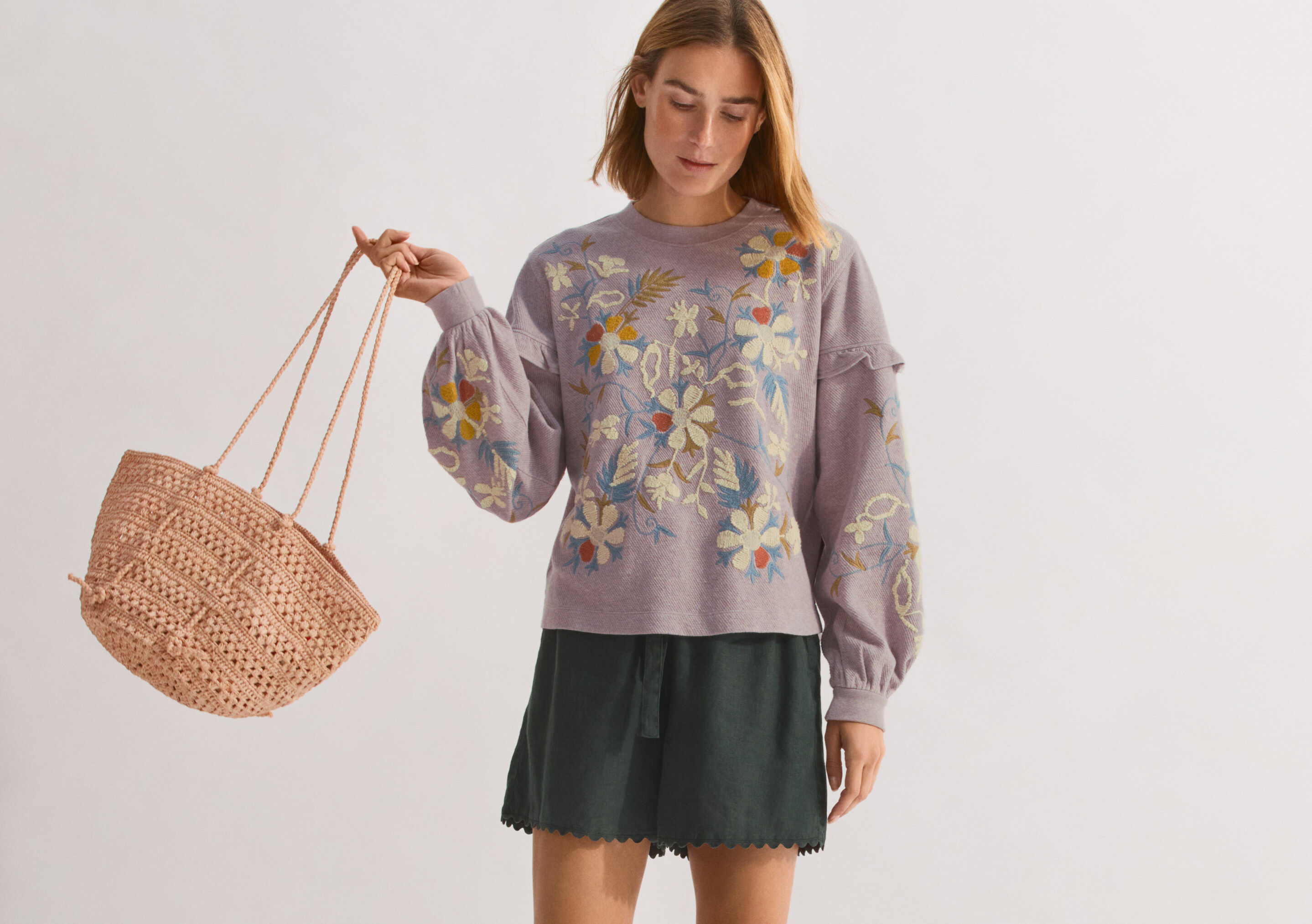 Woven shoulder-bag