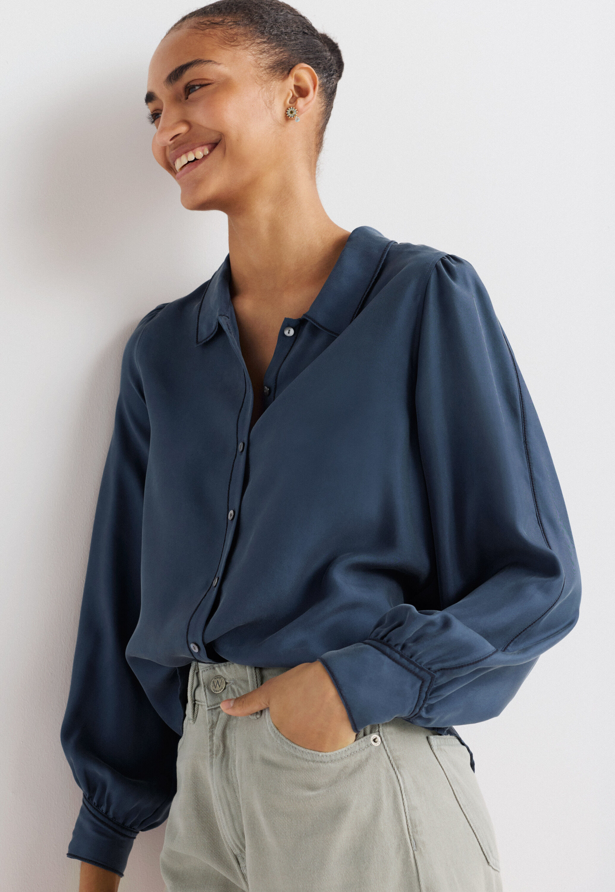 Pintuck blouse