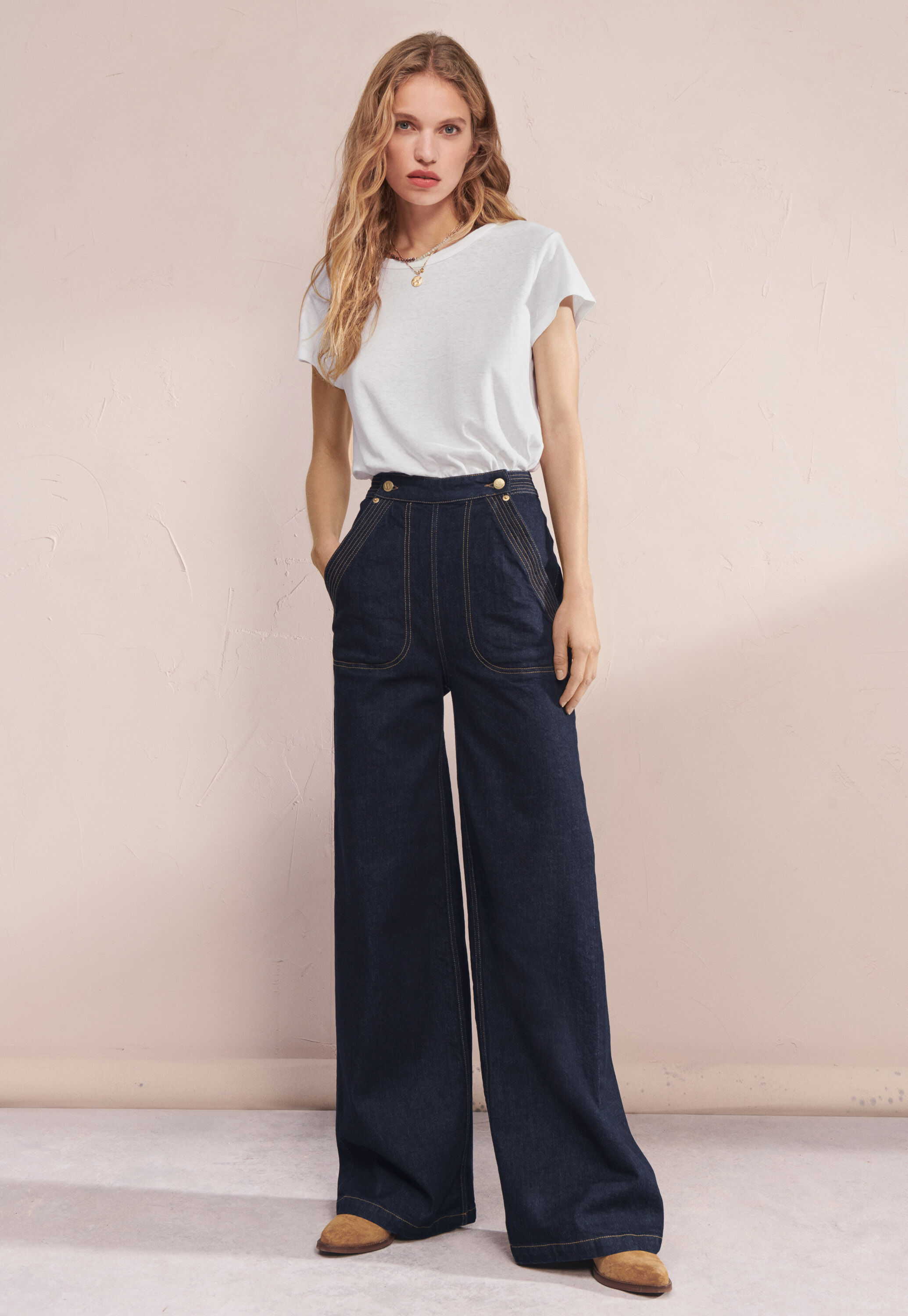 Wide-leg cord trousers